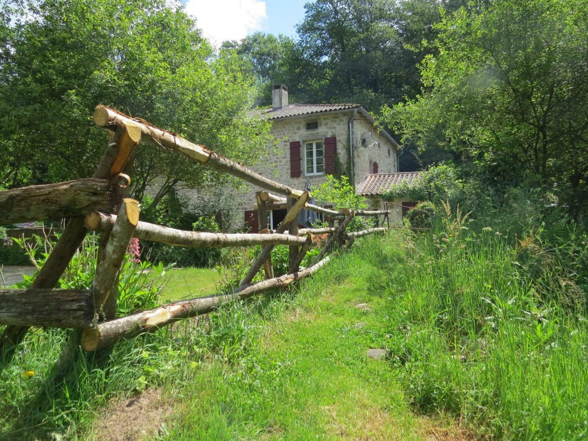 Le Moulin De Pensol - Gites المظهر الخارجي الصورة